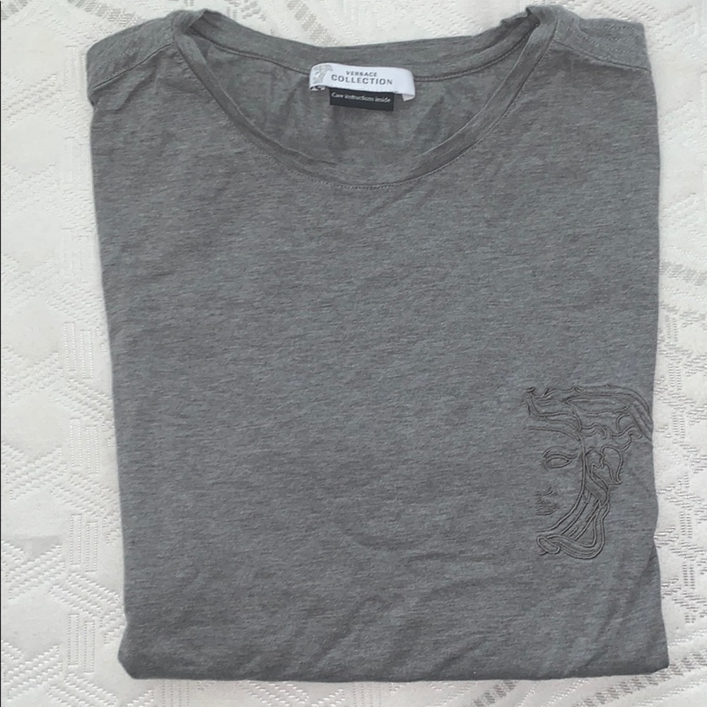 Mens Versace T shirt M (fitted)